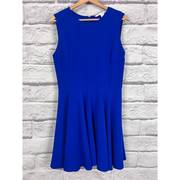 DIANE VON FURSTENBERG Women's 10 Blue Jeannie Sleeveless Fit Flare Pleated Dress - Picture 3 of 12